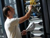 6 important methods to keep servers safe